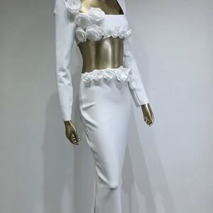 Elegant White Floral Dress